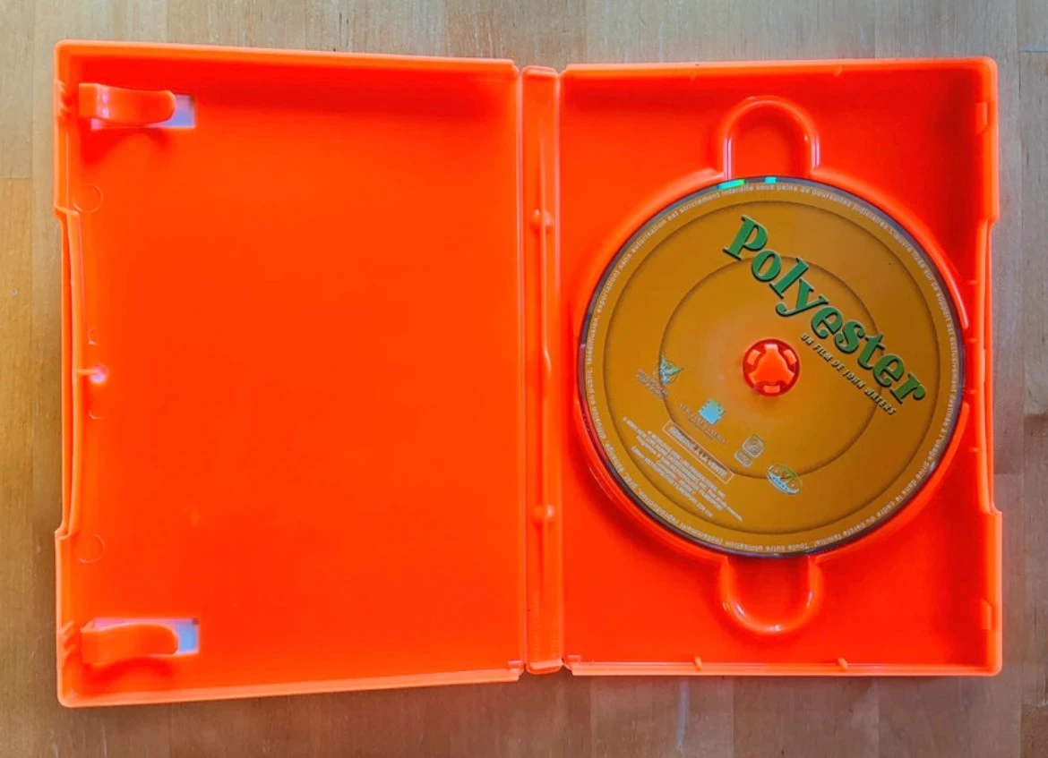 DVD de poliéster de John Waters. – photo 2